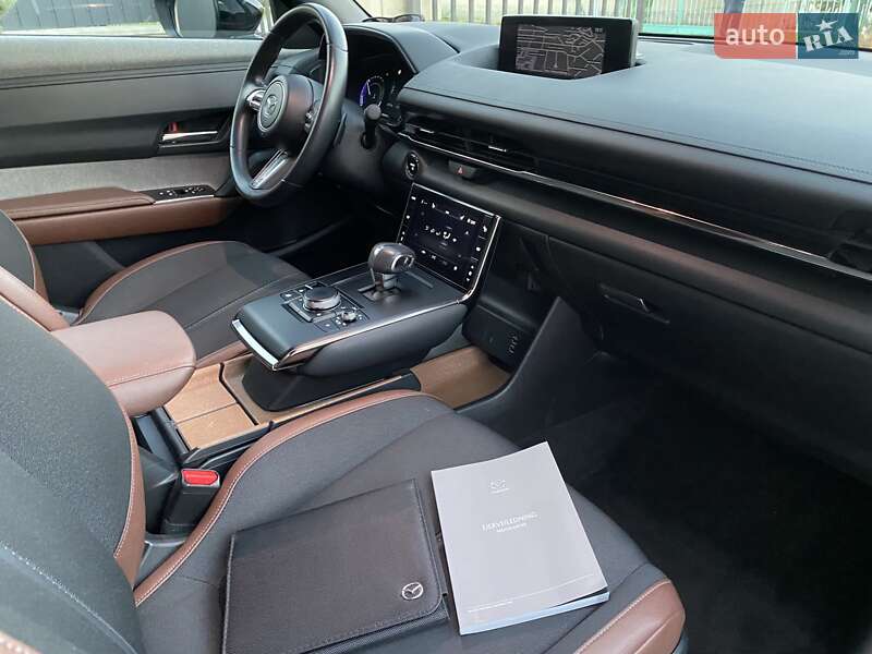 Внедорожник / Кроссовер Mazda MX-30 2020 в Тернополе