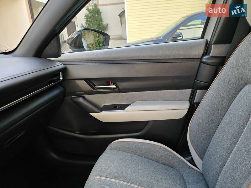 Внедорожник / Кроссовер Mazda MX-30 2020 в Одессе