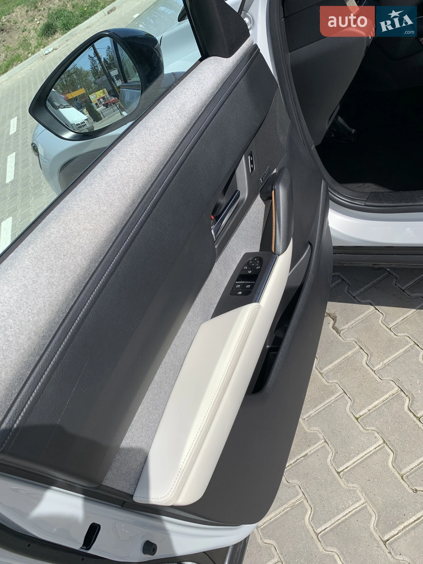 2020 Mazda MX-30 - мініатюра 20