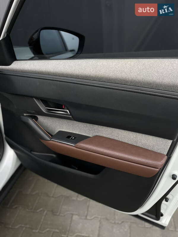 Внедорожник / Кроссовер Mazda MX-30 2020 в Тернополе