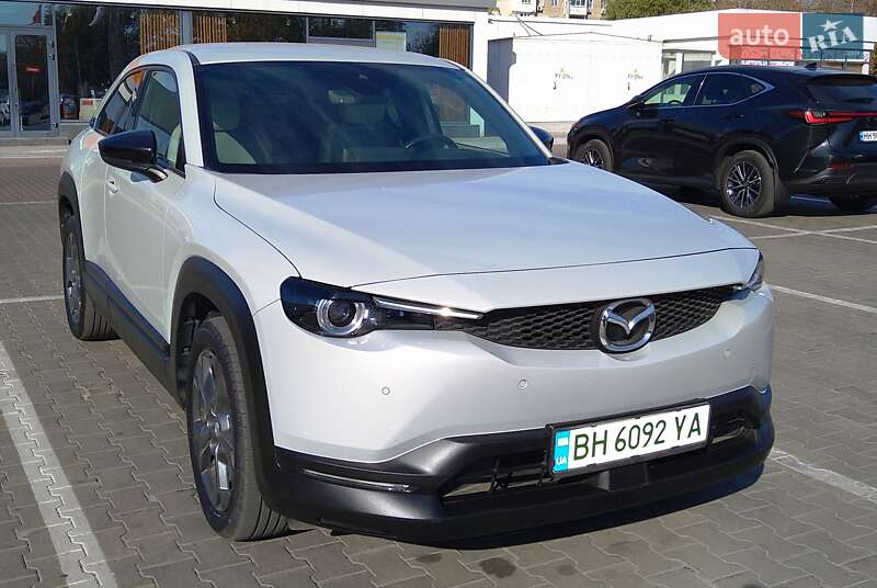 Внедорожник / Кроссовер Mazda MX-30 2021 в Одессе