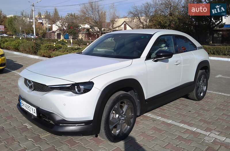 Внедорожник / Кроссовер Mazda MX-30 2021 в Одессе