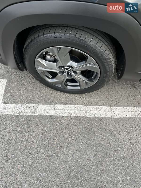 Внедорожник / Кроссовер Mazda MX-30 2020 в Киеве