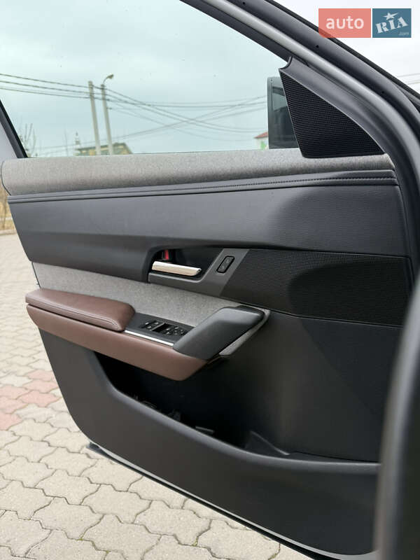 Позашляховик / Кросовер Mazda MX-30 2020 в Львові