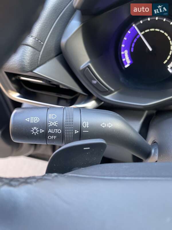 Внедорожник / Кроссовер Mazda MX-30 2021 в Киеве