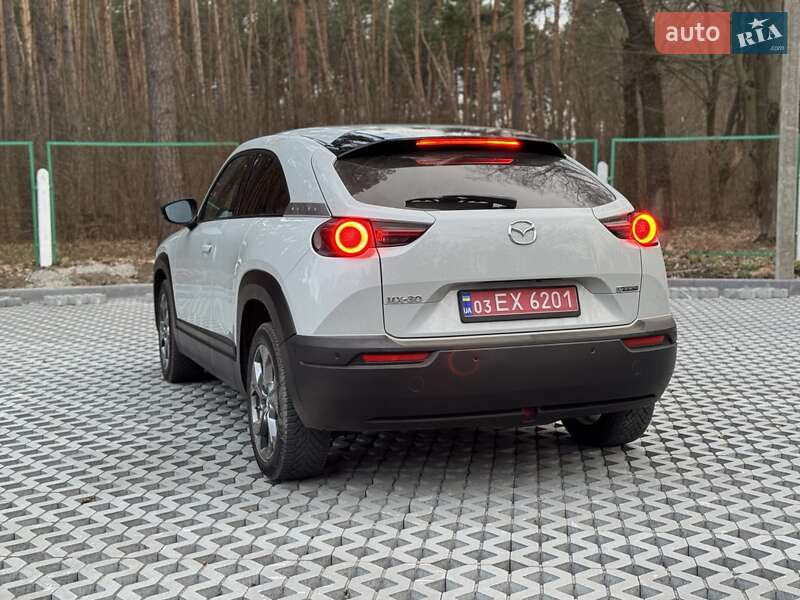 Внедорожник / Кроссовер Mazda MX-30 2021 в Виннице