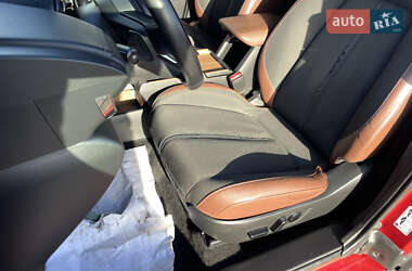Внедорожник / Кроссовер Mazda MX-30 2022 в 