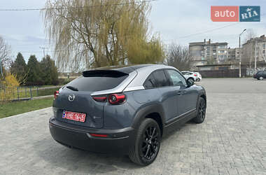 Внедорожник / Кроссовер Mazda MX-30 2020 в 