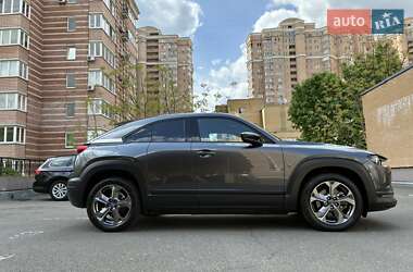 Позашляховик / Кросовер Mazda MX-30 2020 в Києві