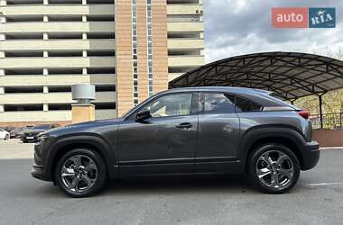 Позашляховик / Кросовер Mazda MX-30 2020 в Києві