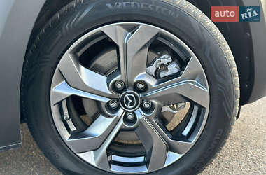 Внедорожник / Кроссовер Mazda MX-30 2021 в 