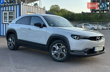 Внедорожник / Кроссовер Mazda MX-30 2021 в 
