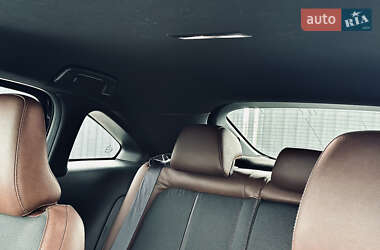 Внедорожник / Кроссовер Mazda MX-30 2023 в 
