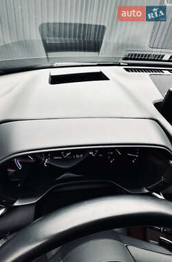 Внедорожник / Кроссовер Mazda MX-30 2023 в 