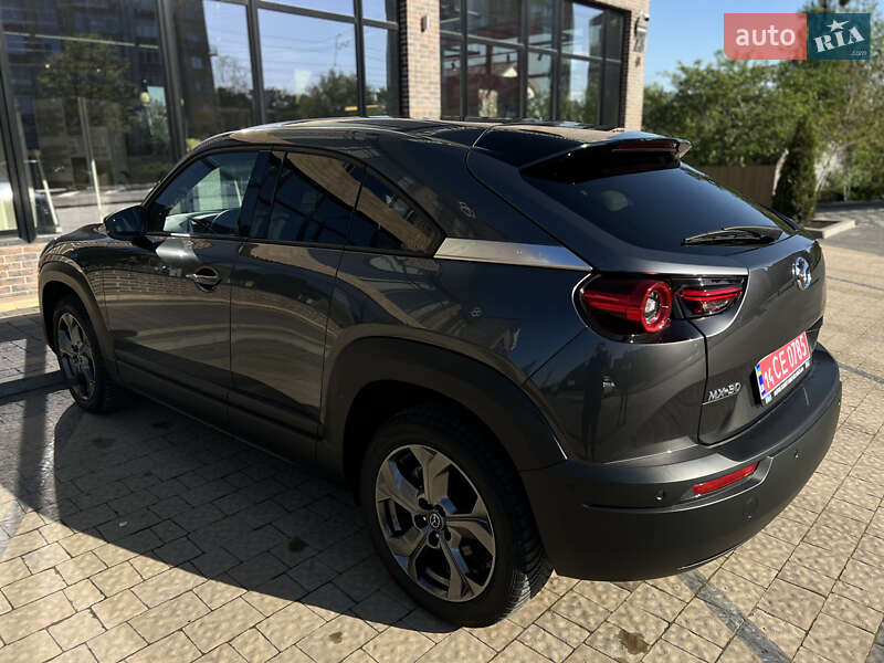 Внедорожник / Кроссовер Mazda MX-30 2020 в Ивано-Франковске