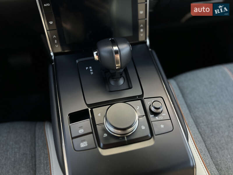 Внедорожник / Кроссовер Mazda MX-30 2020 в Ивано-Франковске