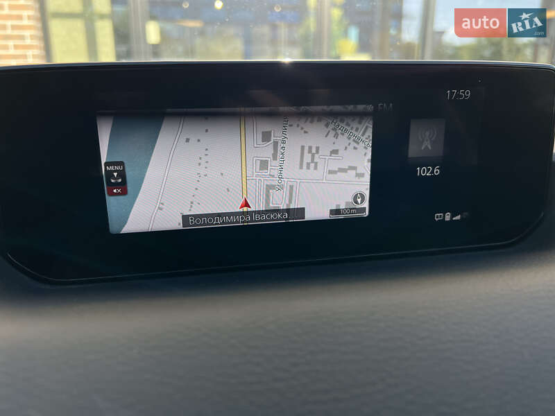 Внедорожник / Кроссовер Mazda MX-30 2020 в Ивано-Франковске