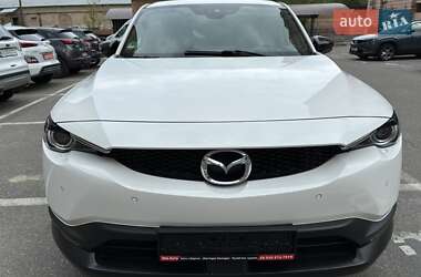 Внедорожник / Кроссовер Mazda MX-30 2020 в 