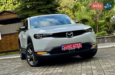 Внедорожник / Кроссовер Mazda MX-30 2020 в 