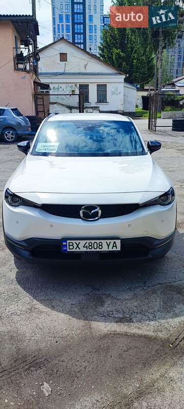 Позашляховик / Кросовер Mazda MX-30 2020 в Кам'янець-Подільському