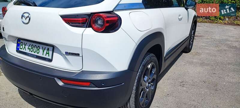 Позашляховик / Кросовер Mazda MX-30 2020 в Кам'янець-Подільському