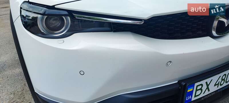 Позашляховик / Кросовер Mazda MX-30 2020 в Кам'янець-Подільському