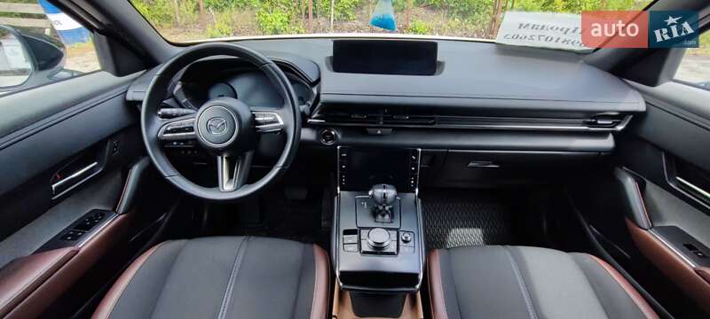 Позашляховик / Кросовер Mazda MX-30 2020 в Кам'янець-Подільському