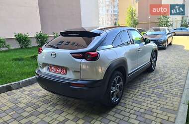 Внедорожник / Кроссовер Mazda MX-30 2020 в 