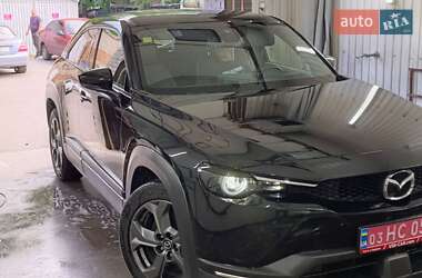 Внедорожник / Кроссовер Mazda MX-30 2020 в 