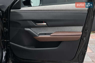 Внедорожник / Кроссовер Mazda MX-30 2021 в 