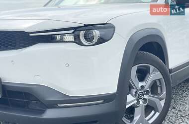 Внедорожник / Кроссовер Mazda MX-30 2022 в 