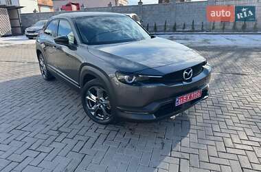 Внедорожник / Кроссовер Mazda MX-30 2020 в 