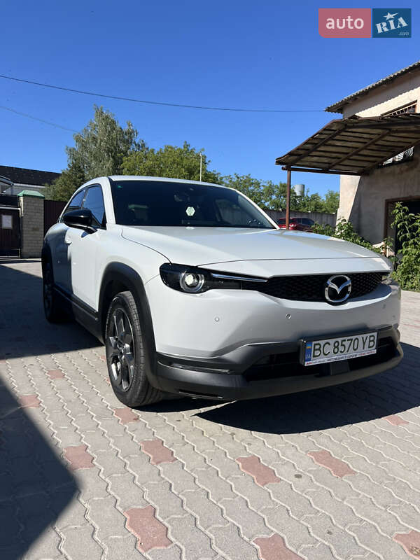 Внедорожник / Кроссовер Mazda MX-30 2021 в Золочеве