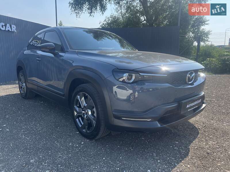 Внедорожник / Кроссовер Mazda MX-30 2020 в Киеве