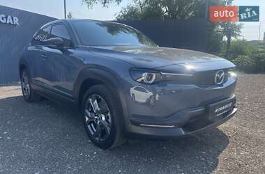 Внедорожник / Кроссовер Mazda MX-30 2020 в 