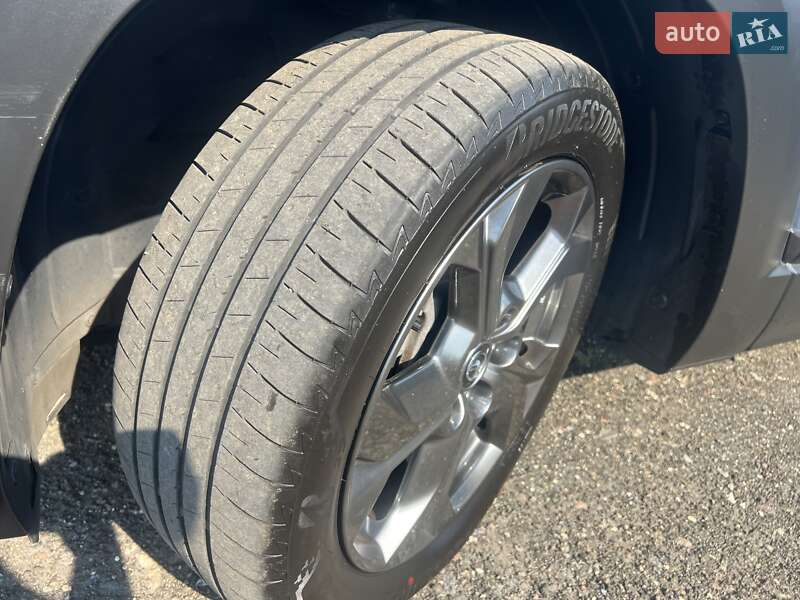 Внедорожник / Кроссовер Mazda MX-30 2020 в Киеве