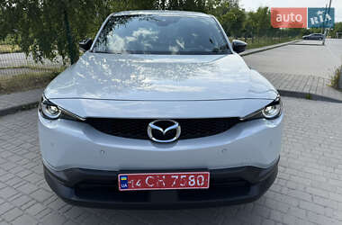 Внедорожник / Кроссовер Mazda MX-30 2023 в 