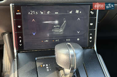 Внедорожник / Кроссовер Mazda MX-30 2023 в 