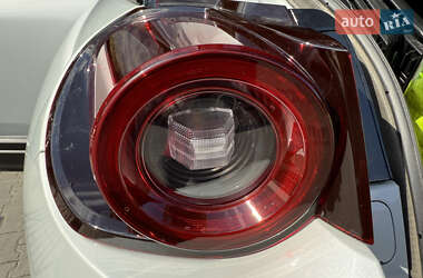 Внедорожник / Кроссовер Mazda MX-30 2023 в 