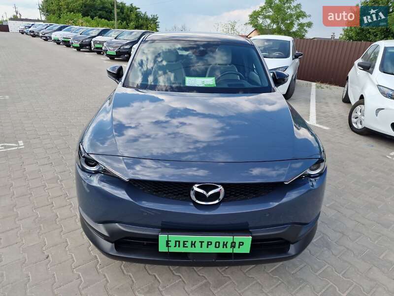 Внедорожник / Кроссовер Mazda MX-30 2020 в Виннице