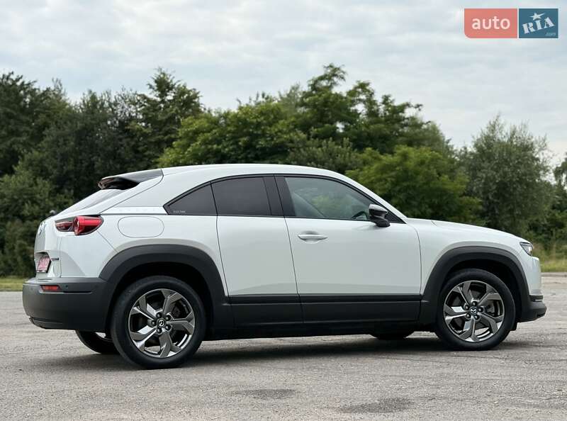 Внедорожник / Кроссовер Mazda MX-30 2021 в Львове