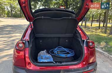 Внедорожник / Кроссовер Mazda MX-30 2021 в 