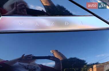 Внедорожник / Кроссовер Mazda MX-30 2020 в 
