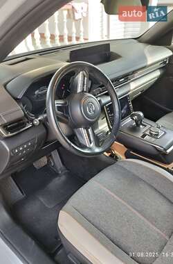 Внедорожник / Кроссовер Mazda MX-30 2020 в Делятине