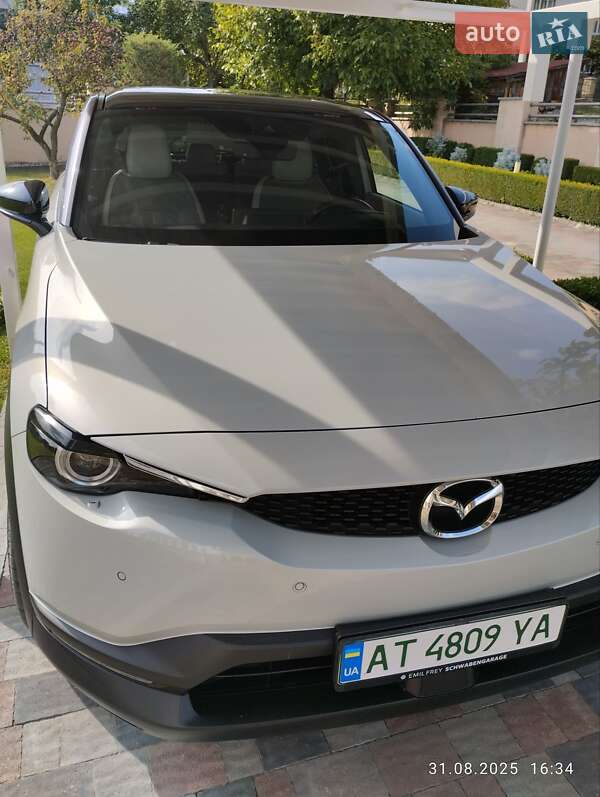 Внедорожник / Кроссовер Mazda MX-30 2020 в Делятине фото 24 Внедорожник / Кроссовер Mazda MX-30 2020 в Делятине