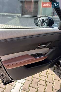 Внедорожник / Кроссовер Mazda MX-30 2022 в 