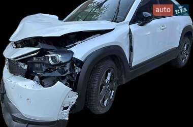 Позашляховик / Кросовер Mazda MX-30 2021 в Чернівцях