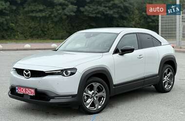 Внедорожник / Кроссовер Mazda MX-30 2021 в 