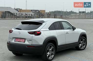 Внедорожник / Кроссовер Mazda MX-30 2021 в 