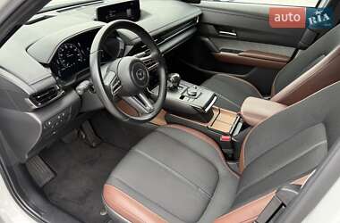 Внедорожник / Кроссовер Mazda MX-30 2021 в 